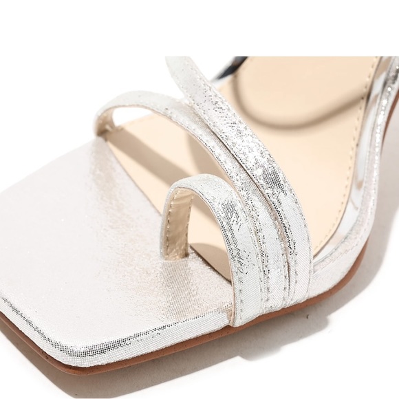 JESSICA SIMPSON ZIXTIE SANDAL - Picture 2 of 11